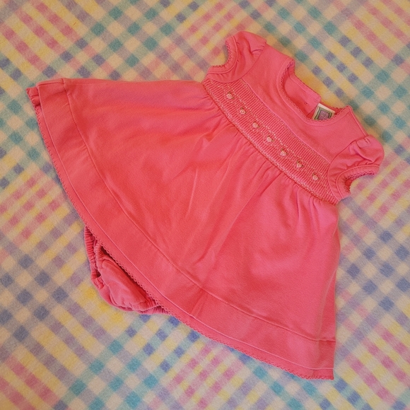 LITTLE ME 🌺 Vintage 2pc Coral Smocked Floral Embroidery Ruffled Dress Outfit 3M - Picture 3 of 17